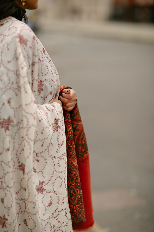 Hand embroidered Jaal shawl