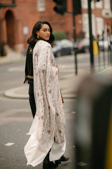 Hand embroidered Jaal shawl