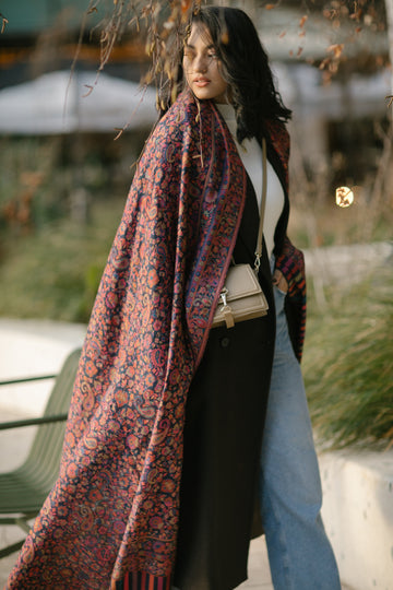 Black Floral Kani