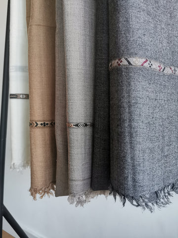 Unisex wool shawls
